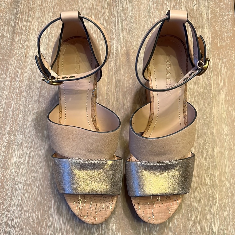 Coach Leather Isla Metallic Wedge Sandal Size 9.5 - Picture 2 of 10
